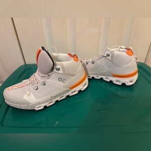 On Running Cloudtrax Sensa